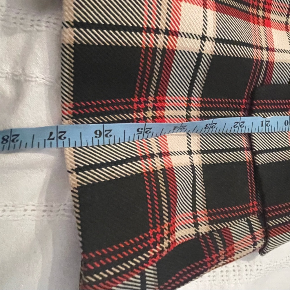 Oversize Women’s Red and Black Plaid Blazer Size 2 - Picture 5 of 6